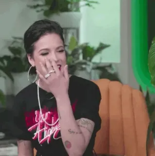 🕊 Halsey your 歌手, 音乐, 名人, 人物, 女性 telegram sticker