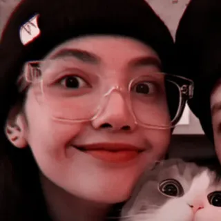 😳 woman, cat, glasses, beret, selfie, cute whatsapp sticker