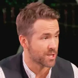 🔮 Ryan Reynolds aktor, selebriti, potret, orang, pria telegram sticker
