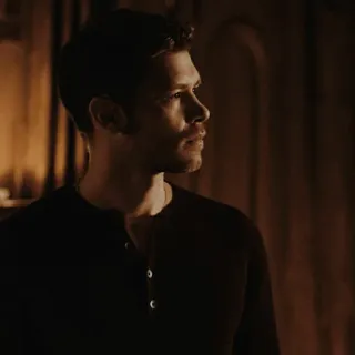 🍂 Klaus Mikaelson The Vampire Diaries เคลาส์ ไมเคิลสัน, บันทึกแวมไพร์, โจเซฟ มอร์แกน, แวมไพร์, รายการทีวี, เหนือธรรมชาติ telegram sticker