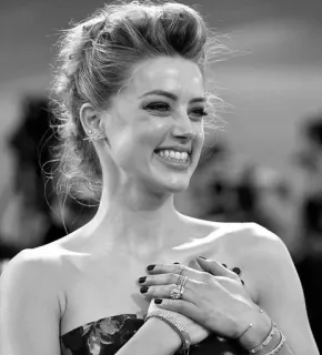 ·amber heard whatsapp stickers