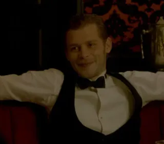 🍷 Klaus Mikaelson The Originals Vampir, Setelan, The Originals, Klaus Mikaelson, Acara TV, Formal telegram sticker