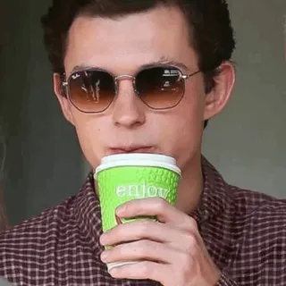 😐 enjoy café, boisson, homme, célébrité, lunettes de soleil telegram sticker