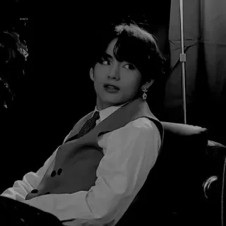 ▪️ V V, BTS, Kpop, idol, singer, fashion telegram sticker