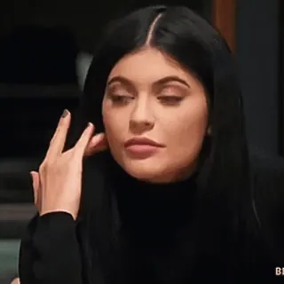 🧐 Kylie Jenner kylie, jenner, celebrity, reality tv, bored, expression whatsapp sticker