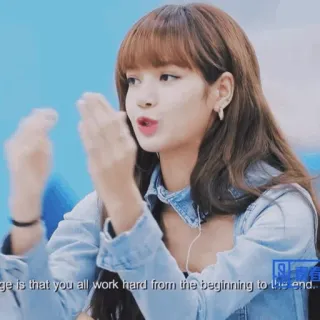 🌍 Lisa age is that you all work hard from the beginning to the end. kpop, lisa, piosenkarka, kobieta, osoba telegram sticker