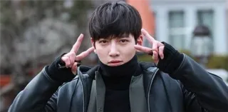 ✌ homme, asiatique, signe de paix, acteur, coréen telegram sticker