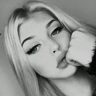 😪 mujer, retrato, belleza, modelo, rubia, cara, maquillaje, joven telegram sticker