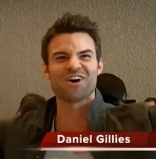 ⚜ Daniel Gillies 演员, 人物, 肖像, 丹尼尔·吉里斯 telegram sticker