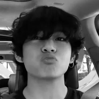 💋 kpop, 偶像, 歌手, 音乐, 肖像, 单色 telegram sticker