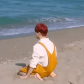 💔 personne, plage, sable, mer, océan, assis telegram sticker