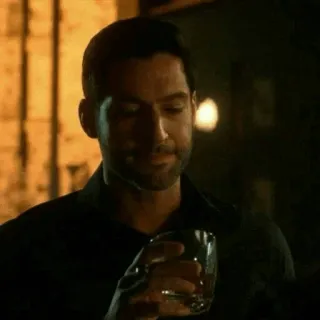 🙂 Lucifer Люцифер Морнингстар, лиса, дьявол, Том Эллис, телешоу telegram sticker