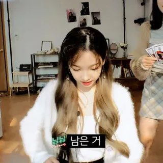 🎞 님 남은 거 telegram sticker