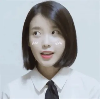 😊 IU корейский певец/певица, знаменитость, портрет, женщина whatsapp sticker