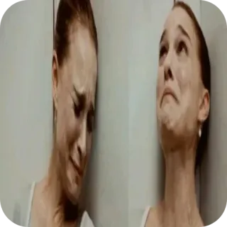 😥 Nina Sayers Black Swan whatsapp sticker