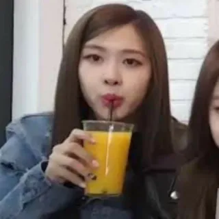🥤 человек, пьет, сок, женщина, напиток telegram sticker