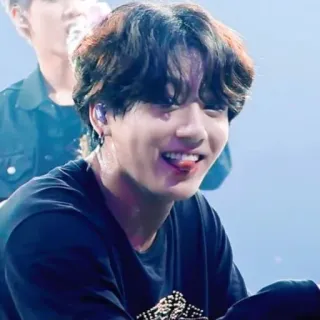 🎭 Jungkook Jungkook, BTS, K-Pop, penyanyi, artis, musik, penampil telegram sticker
