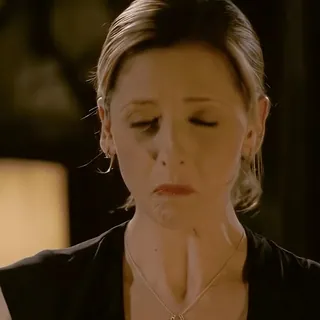 🤢 Buffy Buffy the Vampire Slayer Баффи, Баффи - истребительница вампиров, Сара Мишель Геллар, Телевидение, Фэнтези, Вампир whatsapp sticker