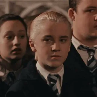 🐍 Draco Malfoy Harry Potter mago, slytherin, escolar, magia, niño telegram sticker