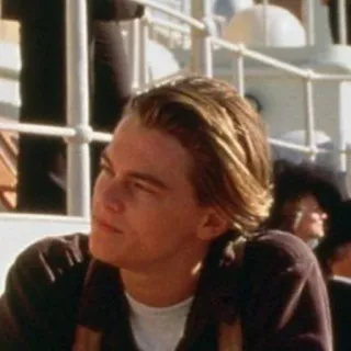 😐 Leonardo DiCaprio Titanic Leonardo DiCaprio, aktor, Titanic, film, kino, portret telegram sticker