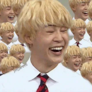 🔥 jinjjarevil persona, sonriendo, hombre, pelo rubio, riendo telegram sticker