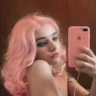 🤍 retrato, mujer, selfie, pelo rosa, maquillaje, femenina, chica whatsapp sticker