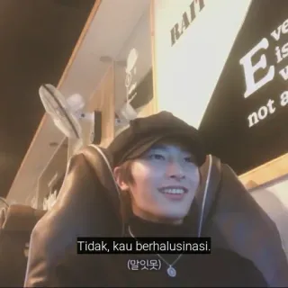 💰 Tidak, kau berhalusinasi.
(말잇못) whatsapp sticker