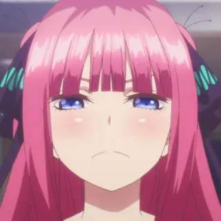 😠 Nino Nakano The Quintessential Quintuplets anime, cabelo rosa, fofa, garota, séria, esvoaçante telegram sticker