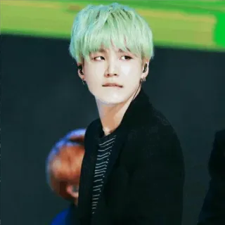 😶 Suga K-pop, Idole, Chanteur, Musicien, BTS, Min Yoongi telegram sticker