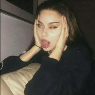 🖤 wanita, lidah, konyol, ekspresi, potret telegram sticker