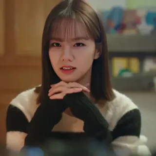 🦊 mujer, coreana, suéter, retrato, flequillo, pelo, asiática telegram sticker