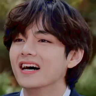 ⛓ V K-pop, BTS, chanteur, célébrité, portrait, homme, souriant, beau telegram sticker