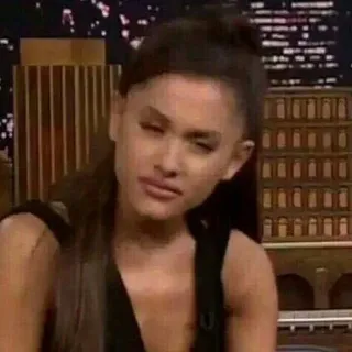 😑 Ariana Grande cantor, celebridade, mulher, pessoa, tv whatsapp sticker