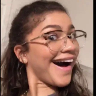 😲 Zendaya zendaya, attrice, occhiali, donna, celebrità, persona telegram sticker