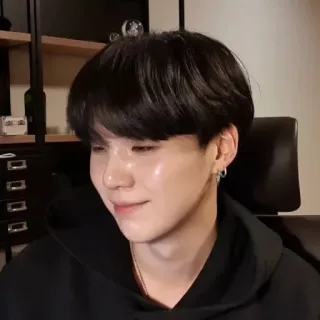🌻 Suga kpop, idol, singer, suga, bts, min yoongi telegram sticker