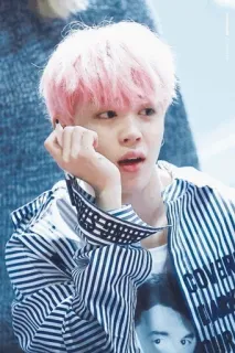 ➖ orang, pria, potret, rambut merah muda, kemeja bergaris, korea whatsapp sticker