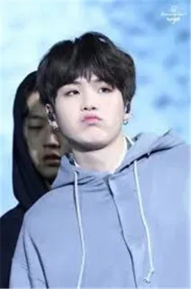 😗 Suga suga, kpop, bts, chanteur, idole telegram sticker