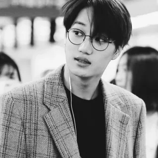 🌑 Kai Kai, EXO, Penyanyi, Kacamata, Korea, K-pop telegram sticker