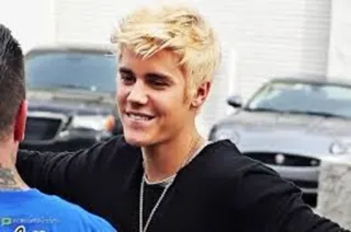 😁 Justin Bieber celebrity, singer, blonde hair, smiling telegram sticker