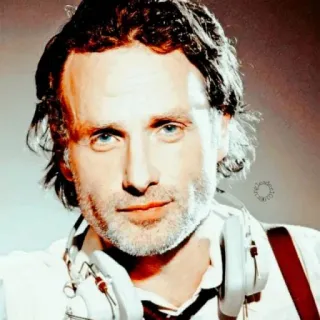 😐 Rick Grimes The Walking Dead Рик Граймс, Эндрю Линкольн, Ходячие мертвецы, телешоу, персонаж, актер whatsapp sticker