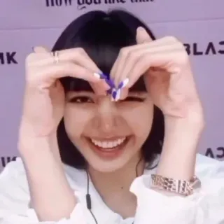 🌸 Lisa Lisa, BLACKPINK, K-Pop, Idol, Sängerin, Herz, Geste, Koreanisch telegram sticker