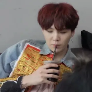 🦔 Suga kpop, bts, 슈가, 민윤기, 아이돌, 음악, 음주, 커피 telegram sticker