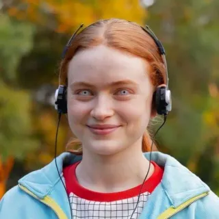 sadie sink👩🏼‍🦰🛹 telegram stickers