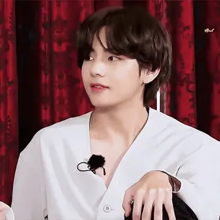 😂 V K-pop, BTS, Kim Taehyung, Ídolo, Cantante, Celebridad telegram sticker