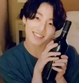 🍷 Jungkook Jungkook, BTS, Wein, Promi, Sänger, K-Pop, männlich telegram sticker