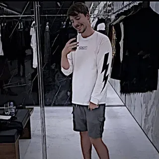 🌟 MrBeast youtuber, selfie, mr beast, man, white long sleeve telegram sticker