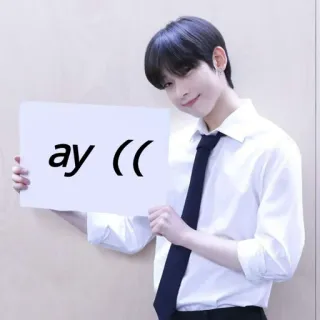 😔 ay (( kpop, アジア, セレブ, 笑顔, 可愛い, 男性 telegram sticker