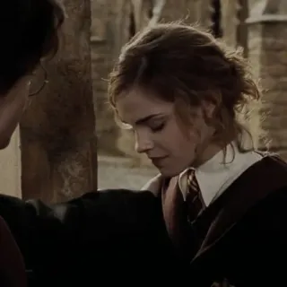 💋 Hermione Granger Harry Potter Гермиона Грейнджер, Гарри Поттер, Гриффиндор, ведьма, магия telegram sticker
