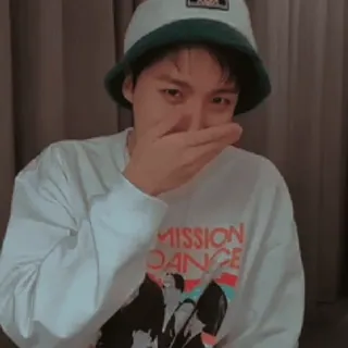 🤭 MISSION DANCE homme, t-shirt, mission, danse telegram sticker