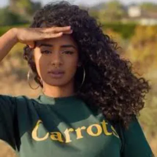 😑 Carrots woman, portrait, t-shirt, carrots, fashion telegram sticker